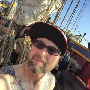 Meet your Posher, Doug